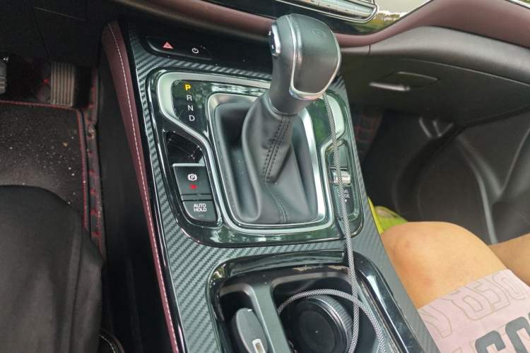 Used GAC Trumpchi M6 2023 PRO 270T DCT Luxury Edition Gear Lever