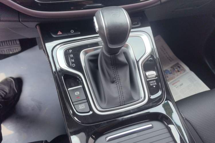 Used GAC Trumpchi M6 2023 PRO 270T DCT Luxury Edition Gear Lever