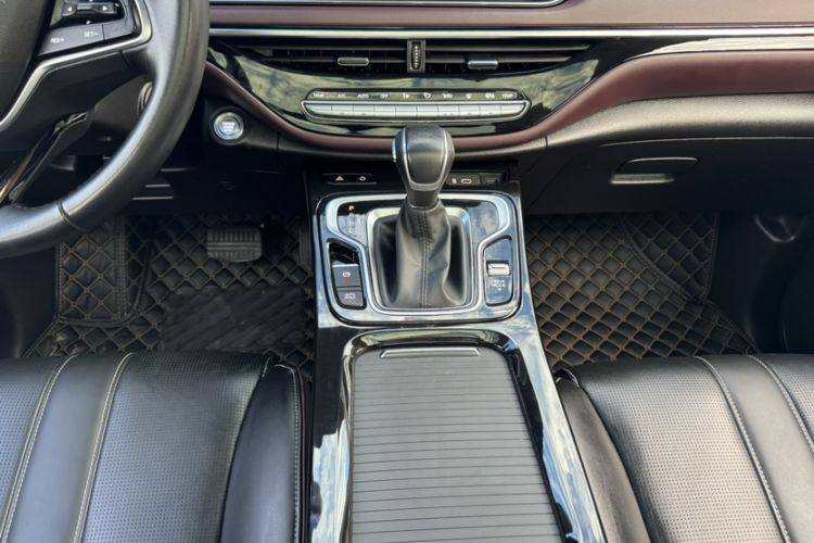 Used GAC Trumpchi M6 2023 PRO 270T DCT Luxury Edition Gear Lever