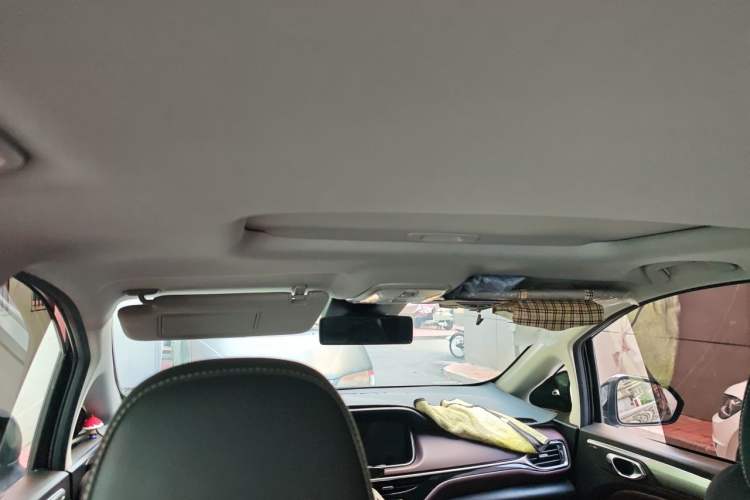 Used GAC Trumpchi M6 2023 PRO 270T DCT Luxury Edition Headliner