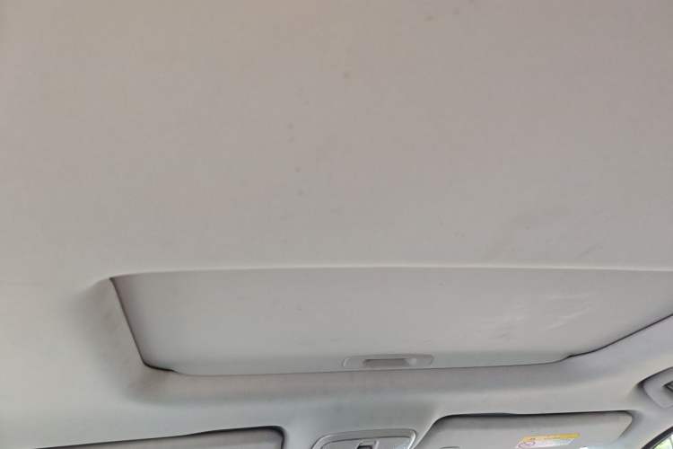 Used GAC Trumpchi M6 2023 PRO 270T DCT Luxury Edition Headliner