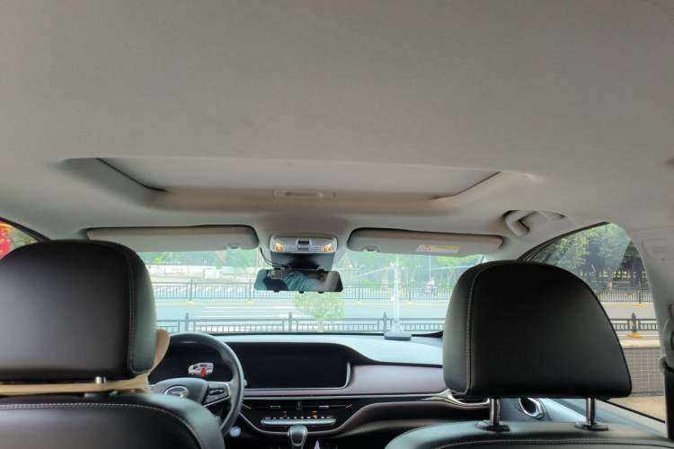 Used GAC Trumpchi M6 2023 PRO 270T DCT Luxury Edition Headliner