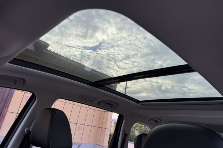 Used GAC Trumpchi M6 2023 PRO 270T DCT Luxury Edition Headliner