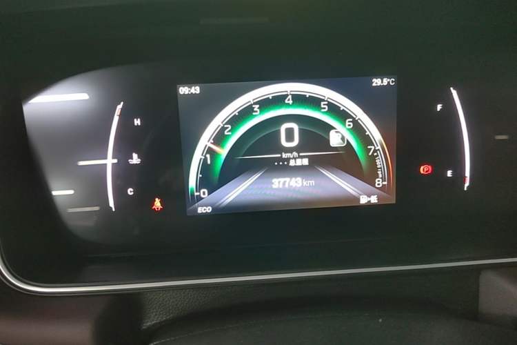 Used GAC Trumpchi M6 2023 PRO 270T DCT Luxury Edition Instrument Cluster