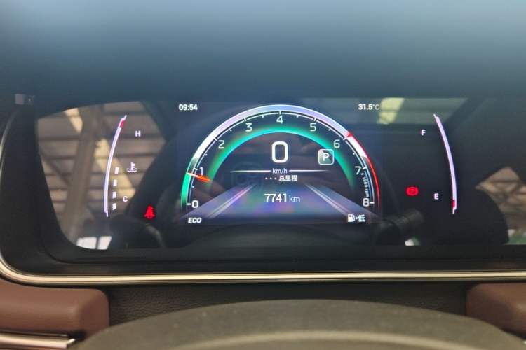 Used GAC Trumpchi M6 2023 PRO 270T DCT Luxury Edition Instrument Cluster