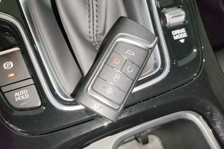 Used GAC Trumpchi M6 2023 PRO 270T DCT Luxury Edition Interior 1