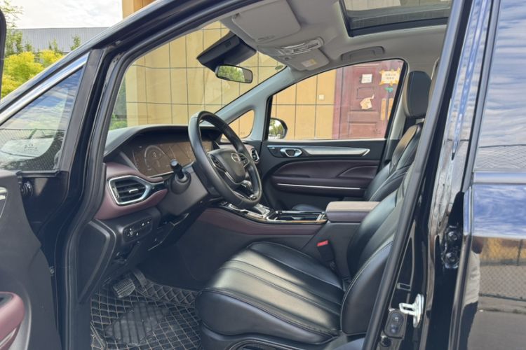 Used GAC Trumpchi M6 2023 PRO 270T DCT Luxury Edition Interior 1