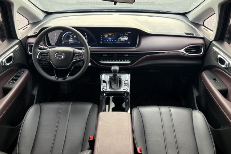 Used GAC Trumpchi M6 2023 PRO 270T DCT Luxury Edition Interior 1