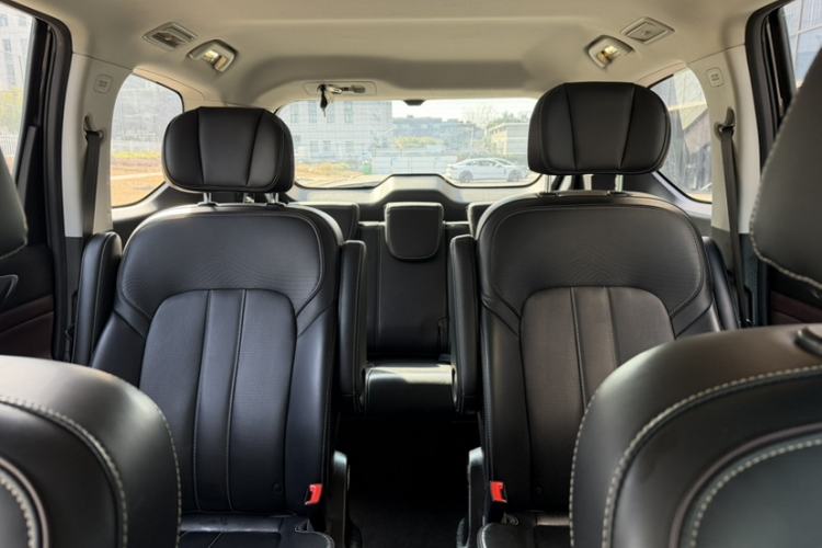 Used GAC Trumpchi M6 2023 PRO 270T DCT Luxury Edition Interior 13
