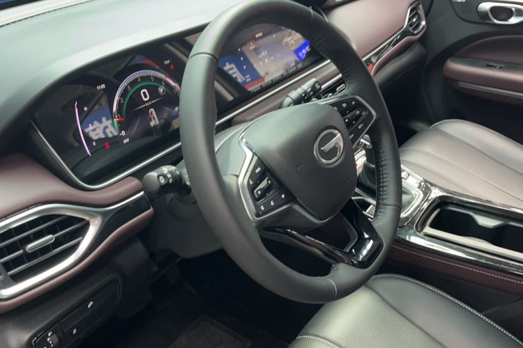 Used GAC Trumpchi M6 2023 PRO 270T DCT Luxury Edition Interior 2