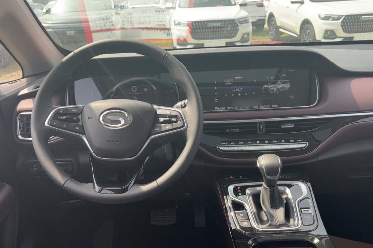 Used GAC Trumpchi M6 2023 PRO 270T DCT Luxury Edition Interior 2