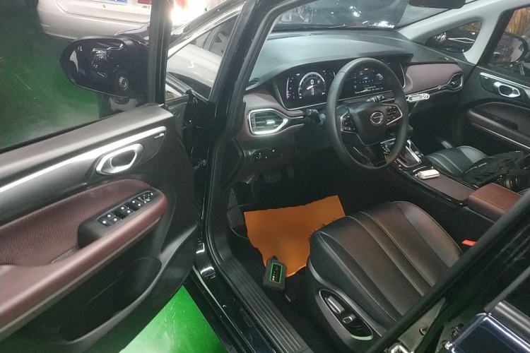 Used GAC Trumpchi M6 2023 PRO 270T DCT Luxury Edition Interior 3