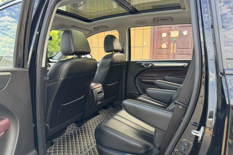 Used GAC Trumpchi M6 2023 PRO 270T DCT Luxury Edition Interior 4