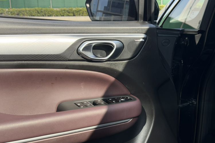 Used GAC Trumpchi M6 2023 PRO 270T DCT Luxury Edition Interior 6