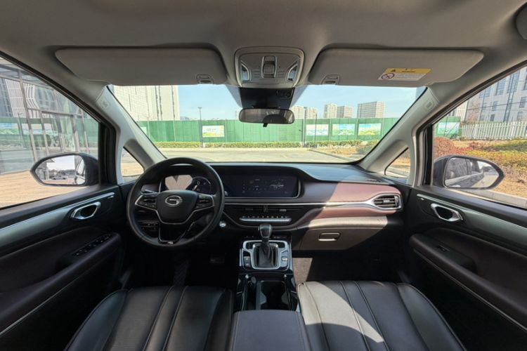Used GAC Trumpchi M6 2023 PRO 270T DCT Luxury Edition Interior 9
