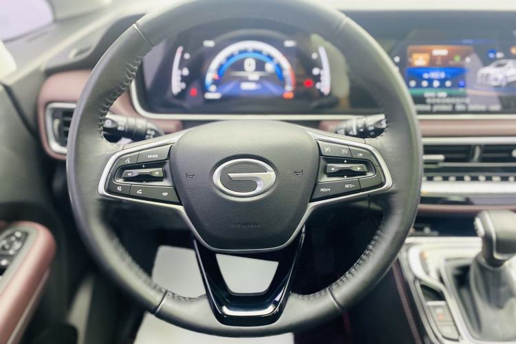 Used GAC Trumpchi M6 2023 PRO 270T DCT Luxury Edition Interior 9