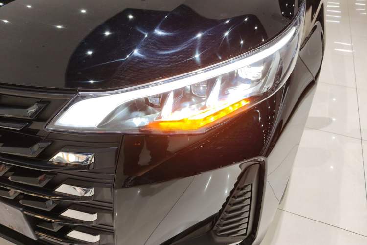 Used GAC Trumpchi M6 2023 PRO 270T DCT Luxury Edition Left Front Headlight