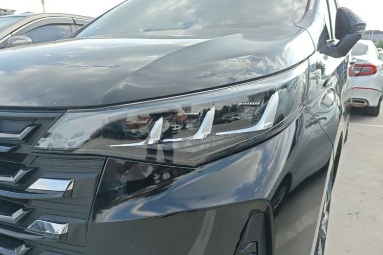Used GAC Trumpchi M6 2023 PRO 270T DCT Luxury Edition Left Front Headlight