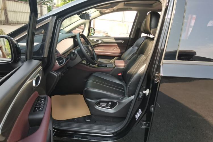 Used GAC Trumpchi M6 2023 PRO 270T DCT Luxury Edition Left Front Seat