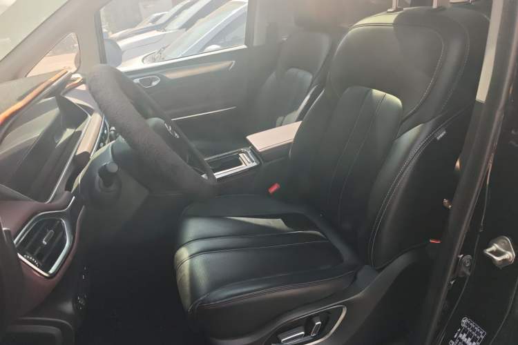 Used GAC Trumpchi M6 2023 PRO 270T DCT Luxury Edition Left Front Seat