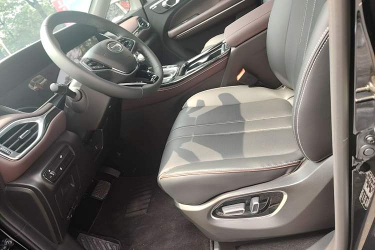 Used GAC Trumpchi M6 2023 PRO 270T DCT Luxury Edition Left Front Seat