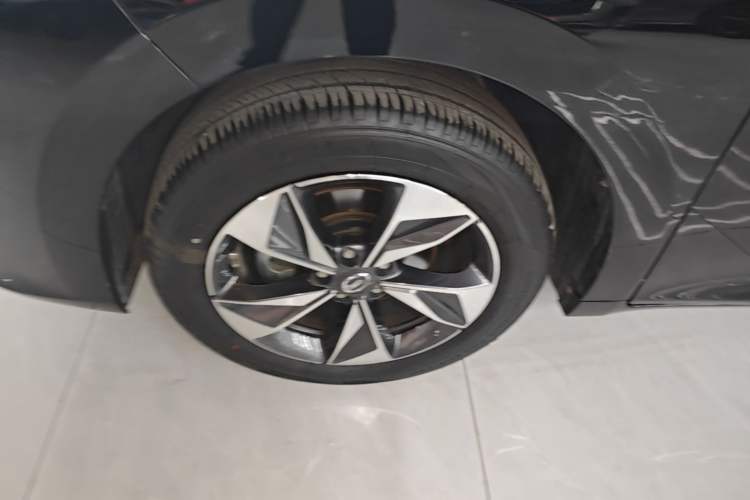 Used GAC Trumpchi M6 2023 PRO 270T DCT Luxury Edition Left Front Wheel Hub