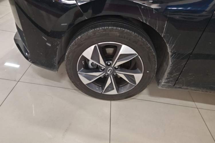 Used GAC Trumpchi M6 2023 PRO 270T DCT Luxury Edition Left Front Wheel Hub