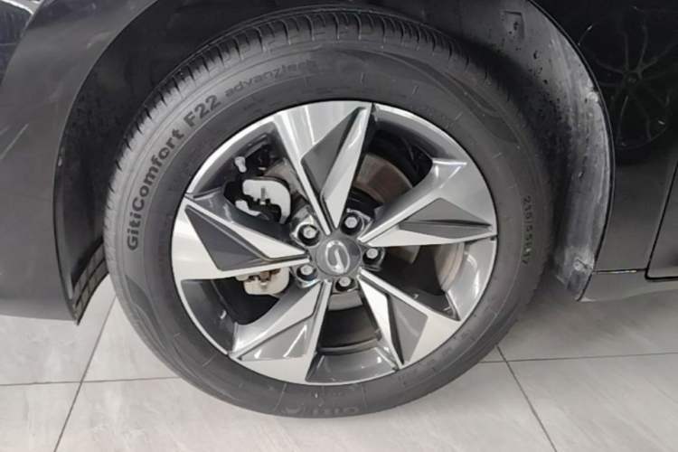 Used GAC Trumpchi M6 2023 PRO 270T DCT Luxury Edition Left Front Wheel Hub
