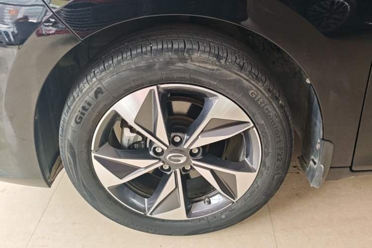 Used GAC Trumpchi M6 2023 PRO 270T DCT Luxury Edition Left Front Wheel Hub