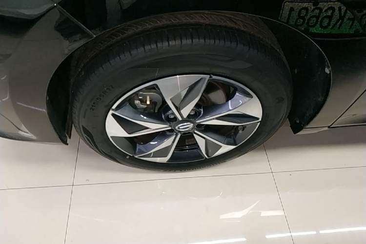 Used GAC Trumpchi M6 2023 PRO 270T DCT Luxury Edition Left Front Wheel Hub