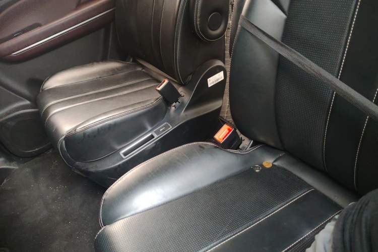 Used GAC Trumpchi M6 2023 PRO 270T DCT Luxury Edition Left Rear Seat