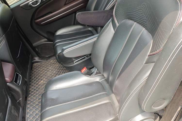Used GAC Trumpchi M6 2023 PRO 270T DCT Luxury Edition Left Rear Seat