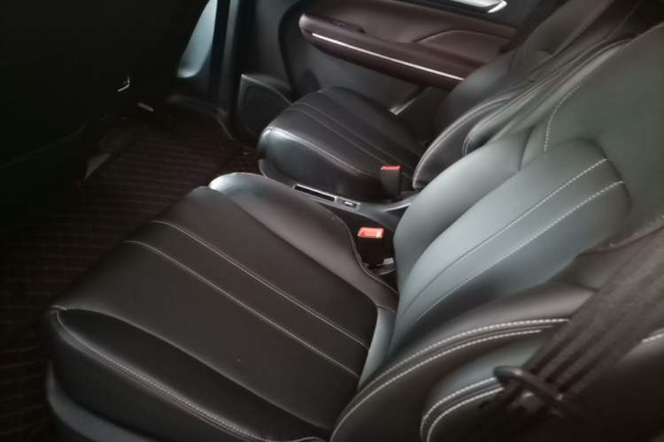 Used GAC Trumpchi M6 2023 PRO 270T DCT Luxury Edition Left Rear Seat