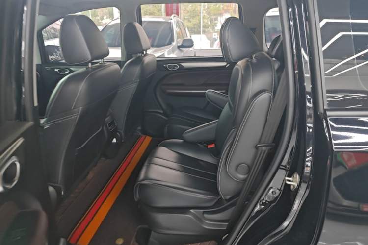 Used GAC Trumpchi M6 2023 PRO 270T DCT Luxury Edition Left Rear Seat