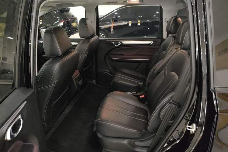 Used GAC Trumpchi M6 2023 PRO 270T DCT Luxury Edition Left Rear Seat