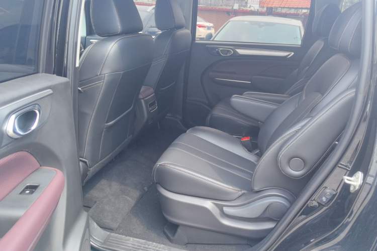 Used GAC Trumpchi M6 2023 PRO 270T DCT Luxury Edition Left Rear Seat