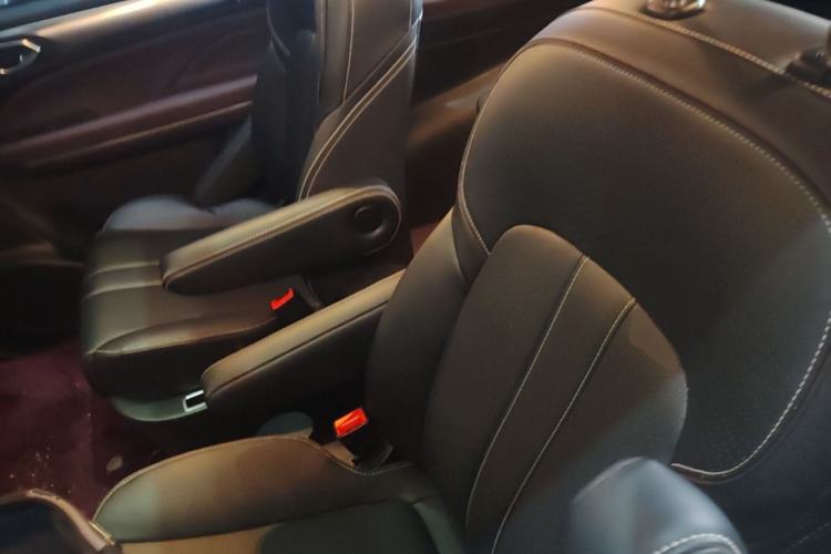 Used GAC Trumpchi M6 2023 PRO 270T DCT Luxury Edition Left Rear Seat