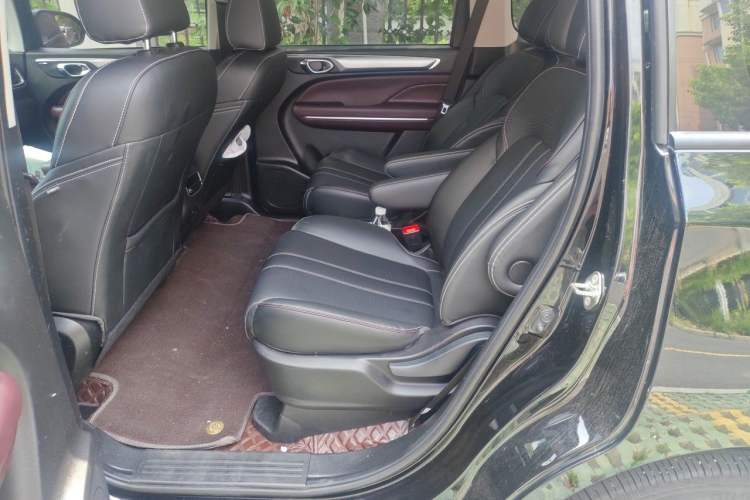 Used GAC Trumpchi M6 2023 PRO 270T DCT Luxury Edition Left Rear Seat