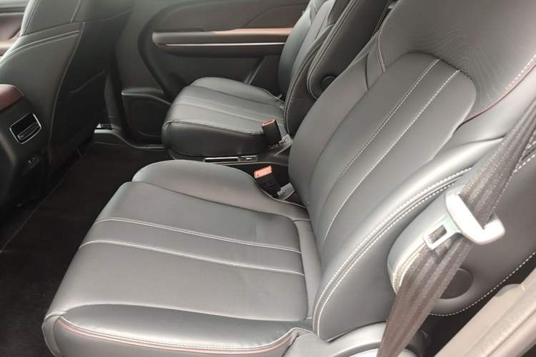 Used GAC Trumpchi M6 2023 PRO 270T DCT Luxury Edition Left Rear Seat