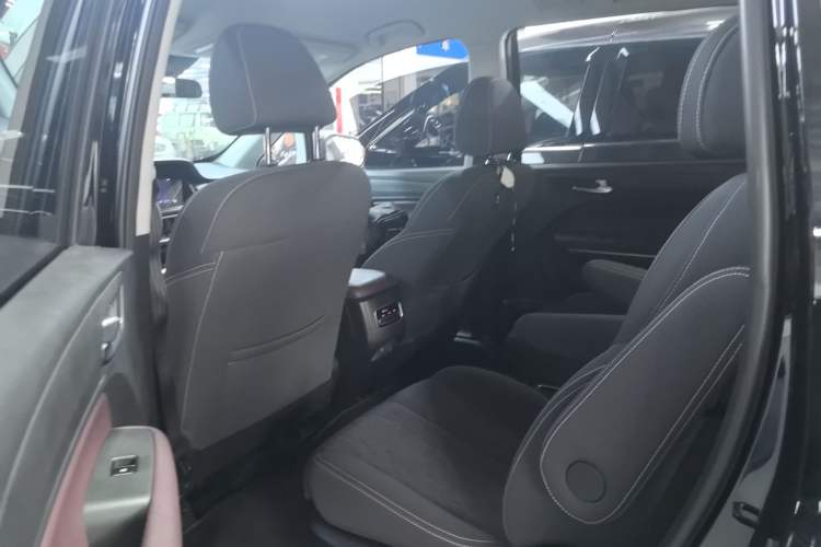 Used GAC Trumpchi M6 2023 PRO 270T DCT Elite Edition Left Rear Seat