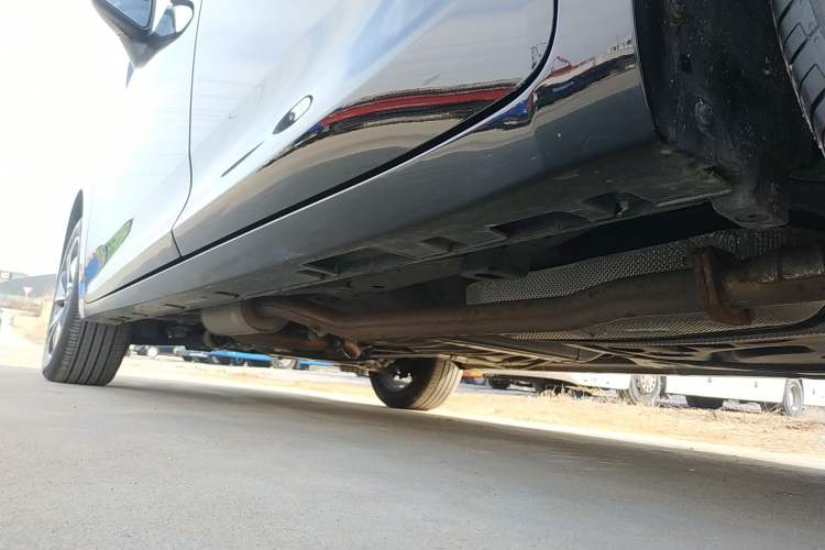 Used GAC Trumpchi M6 2023 PRO 270T DCT Luxury Edition Left Side Sill
