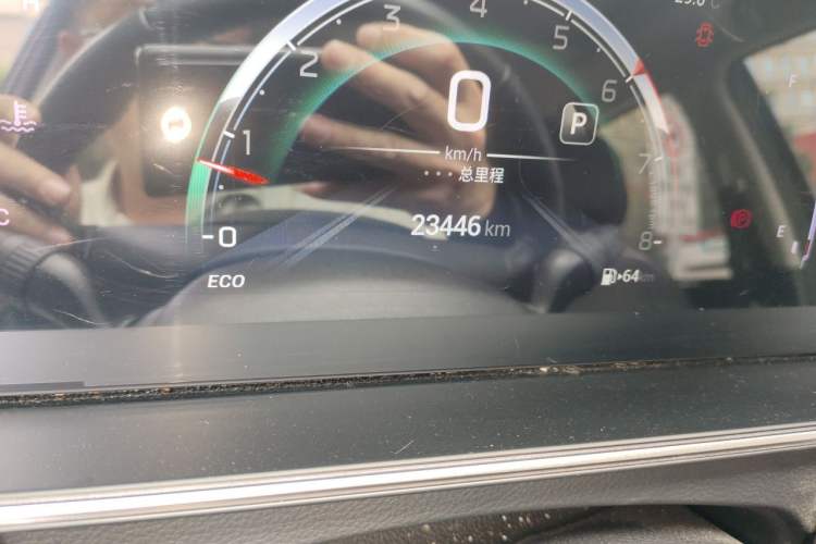 Used GAC Trumpchi M6 2023 PRO 270T DCT Luxury Edition Odometer Close Up