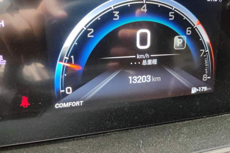 Used GAC Trumpchi M6 2023 PRO 270T DCT Luxury Edition Odometer Close Up