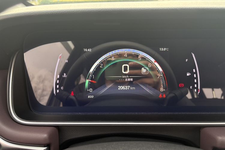 Used GAC Trumpchi M6 2023 PRO 270T DCT Luxury Edition Odometer Close Up