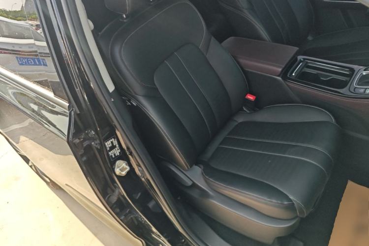 Used GAC Trumpchi M6 2023 PRO 270T DCT Luxury Edition Right Front Seat
