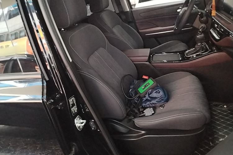Used GAC Trumpchi M6 2023 PRO 270T DCT Elite Edition Right Front Seat