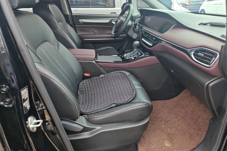 Used GAC Trumpchi M6 2023 PRO 270T DCT Luxury Edition Right Front Seat