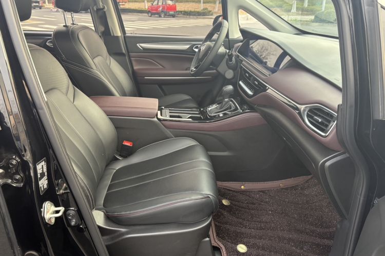 Used GAC Trumpchi M6 2023 PRO 270T DCT Luxury Edition Right Front Seat