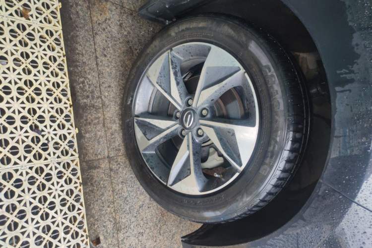 Used GAC Trumpchi M6 2023 PRO 270T DCT Luxury Edition Right Front Wheel Hub