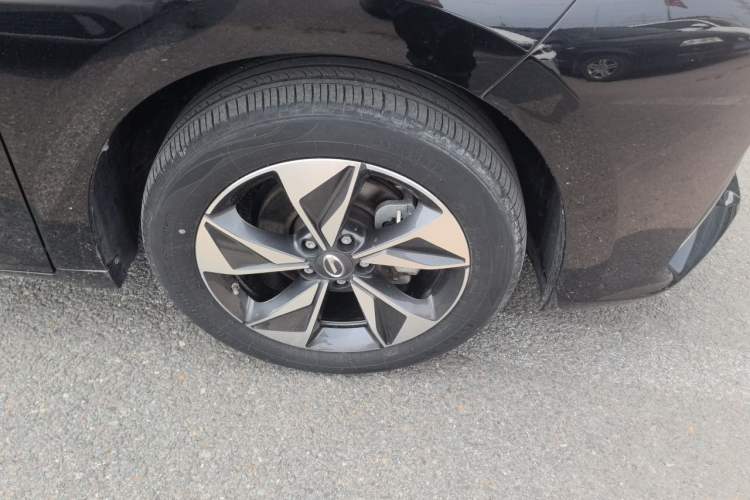 Used GAC Trumpchi M6 2023 PRO 270T DCT Luxury Edition Right Front Wheel Hub